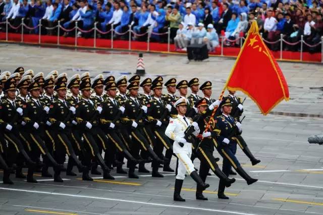 参加阅兵后光荣归校参加阅兵后光荣归校，一场荣耀与成长的交织